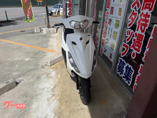 ヤマハ AXIS Z (ホワイトM) 2019年 9623Km 125cc 自賠責保険無し