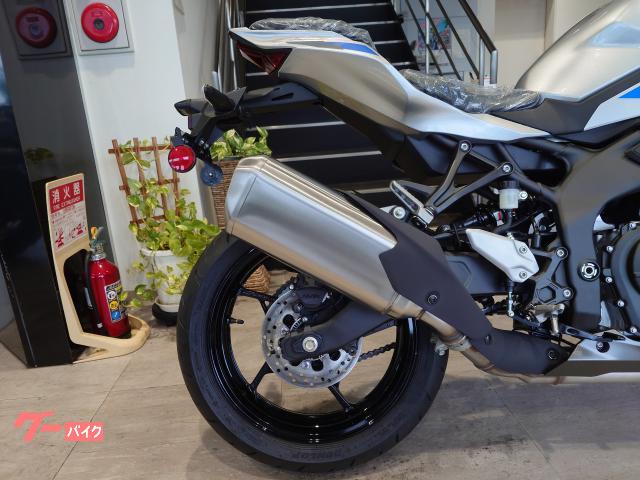 カワサキ Ninja ZX－4R SE 2027年モデル｜オート