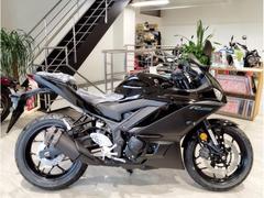 ヤマハ　ＹＺＦ−Ｒ２５　２０２３〜年モデル