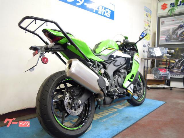 【kiri様】専用・4点同時購入特割特価(2/2)≪③緑360g④緑360g≫ カワサキ Ninja ZX－4RR KRTエディション｜オート
