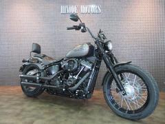 ＨＡＲＬＥＹ−ＤＡＶＩＤＳＯＮ　ＦＸＢＢ　ソフテイルストリートボブ・ブラックカスタムモデル