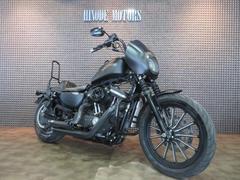 ＨＡＲＬＥＹ−ＤＡＶＩＤＳＯＮ　ＸＬ８８３Ｎ　アイアン・フェアリングブラックカスタム