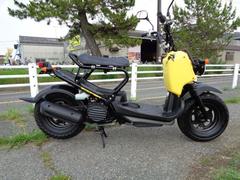 ホンダ　ズーマー　２０１１年　黄色