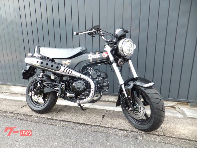 ダックス１２５　パールシャイニングブラック