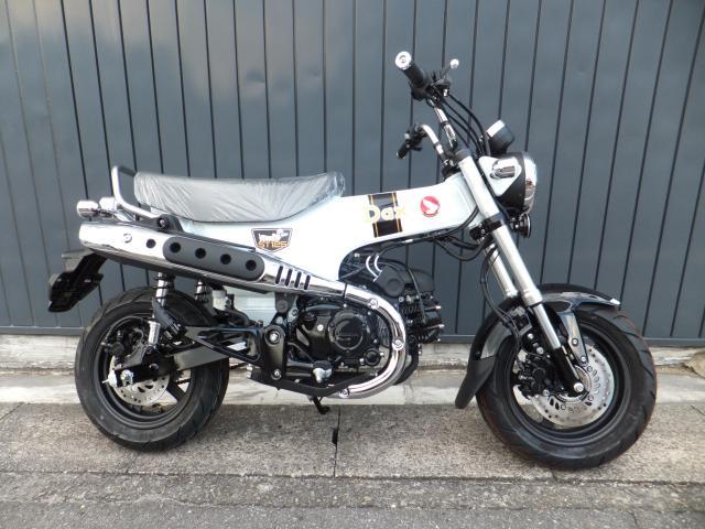 ホンダ ダックス125 パールホライゾンホワイト 2026年モデル