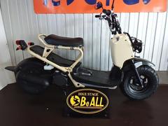 ホンダ　ズーマー　インジェクション・タイヤ前後新品