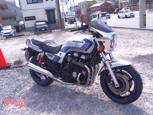 ホンダ CB750 限定スペンサーカラー｜STEP1｜新車・中古