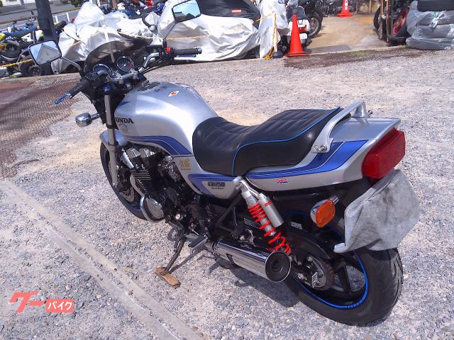 ホンダ CB750 限定スペンサーカラー｜STEP1｜新車・中古