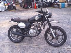 スズキ　ＧＮ１２５Ｈ　カスタム