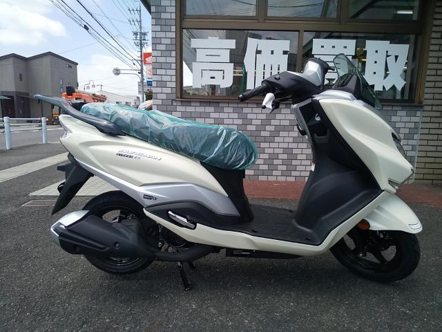 スズキ　バーグマン125　キャブモデル　4スト　業者価格にて陸送手配可能　アドレス　シグナス　PCX　ビーウィズ　BW'S　マジェスティ