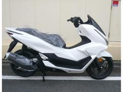 ホンダ　ＰＣＸ　　ＪＫ０５型　最新モデル　パールスノーフレークホワイト