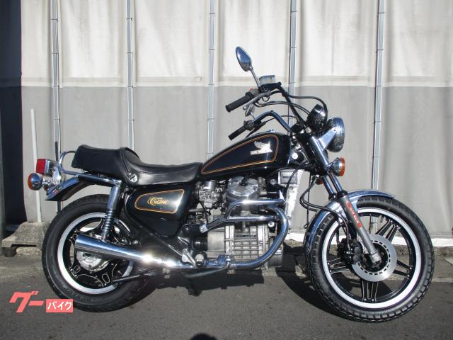 ＧＬ４００カスタム　タイヤ前後・ブレーキパッド新品