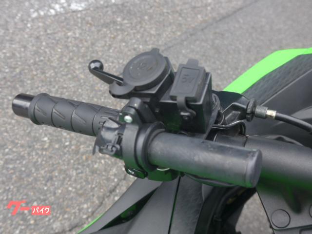 カワサキ Ninja 250 ETC USBソケット エンジン