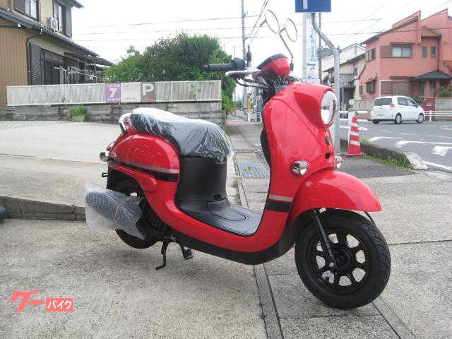 ビーノ　新車　ファイティングレッド