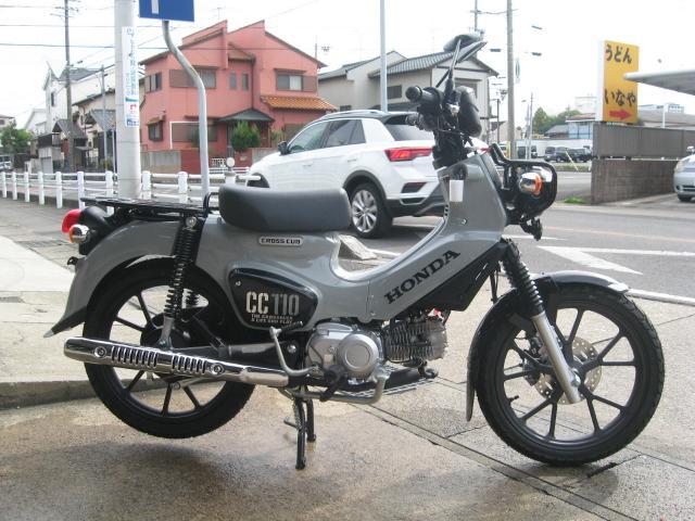 ホンダ クロスカブ１１０ 新車ＪＡ６０ パールディープマッドグレー｜バイクセブン／有限会社ナナカンパニー｜新車・中古バイクなら【グーバイク】