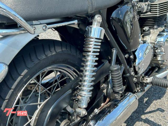 TRIUMPH ボンネビルT100 空冷キャブ 865CC トガ
