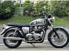 ＴＲＩＵＭＰＨ　ボンネビルＴ１００　空冷キャブ　７９０ＣＣ　メッキ外装　ビチューボサス