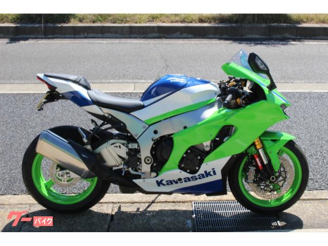 Ｎｉｎｊａ　ＺＸ−１０Ｒ　４０周年アニバーサリーエディション　フェンダーレス付　ＳＨＯＷＡフォーク　ＡＢＳ　クイックシフター