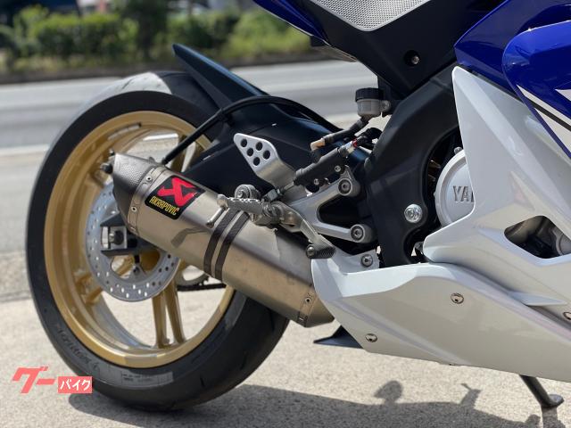 ヤマハ ＹＺＦ－Ｒ１２５ アクラポマフラー装着 ブルー／ホワイト