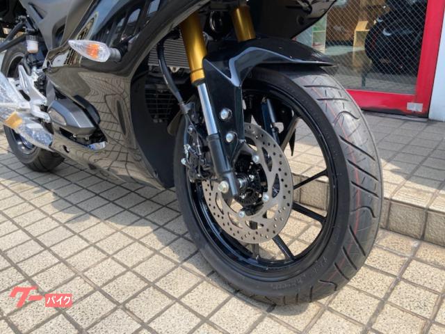 ヤマハ YZF－R15 新車 純正クイックシフター エンジンガード付き