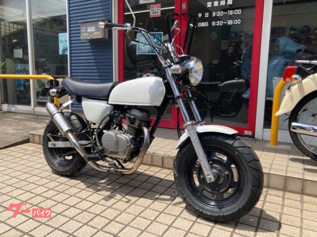 Ａｐｅ　キャブ車　ライトカスタム仕様　前後タイヤ新品