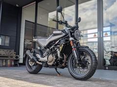ＨＵＳＱＶＡＲＮＡ　スヴァルトピレン１２５