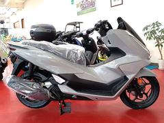 ホンダ　ＰＣＸ１６０　２０２５年モデル　新車