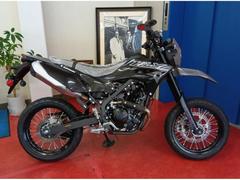 カワサキ　ＫＬＸ２３０ＳＭ　２０２６年モデル新車