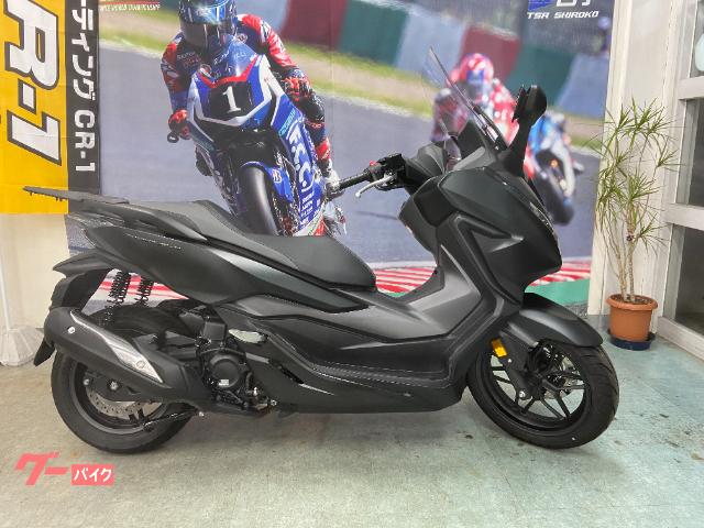 フォルツァ 250 Pcx と フォルツァ を比較してみた