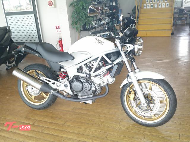ＶＴＲ２５０　インジェクション　フロントタイヤ新品