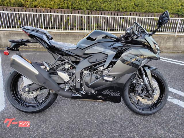 Ｎｉｎｊａ　ＺＸ−４Ｒ　ＳＥ　ヘルメットロック　フレームスライダー　クイックシフター