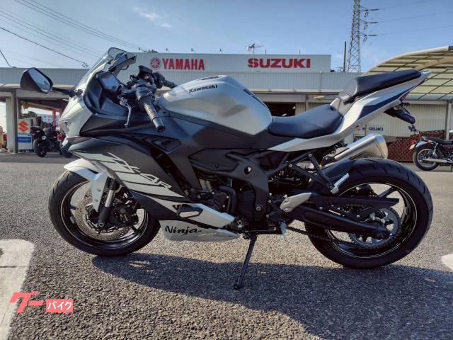 カワサキ Ninja ZX－4R SE タイプCソケット