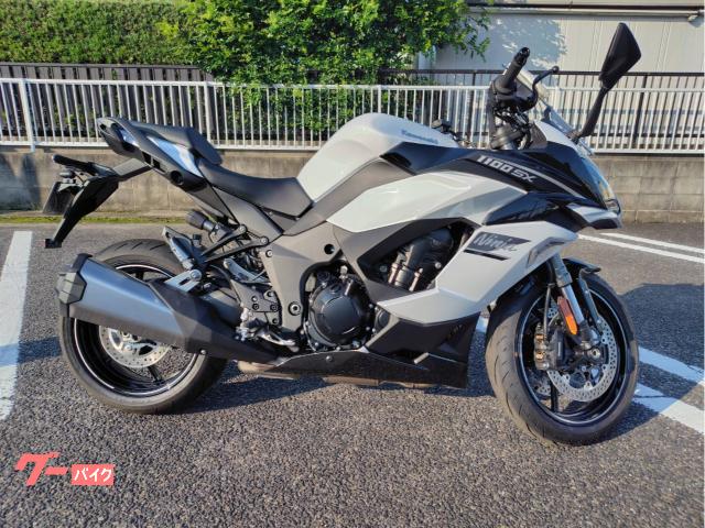 Ｎｉｎｊａ　１１００　ＳＸ　ヘルメットロック　ドライブレコーダー　タイプＣソケット　クルーズコントロール