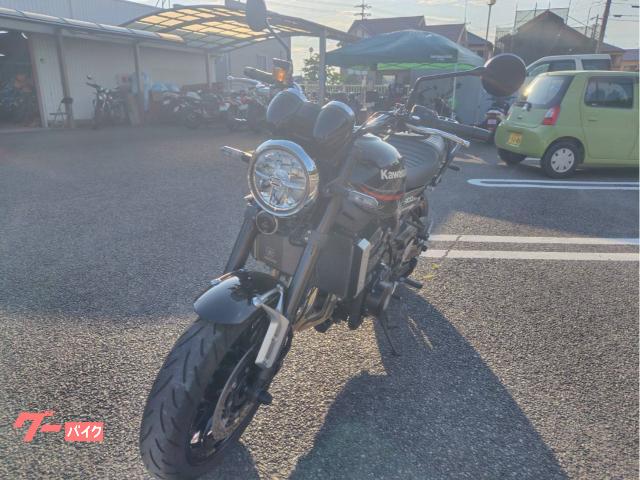 カワサキ Z900RS 2023年モデル リアキャリア ヘルメット
