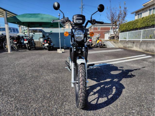 ホンダ クロスカブ110 ボニーブルー 17インチセミブロックタイヤ