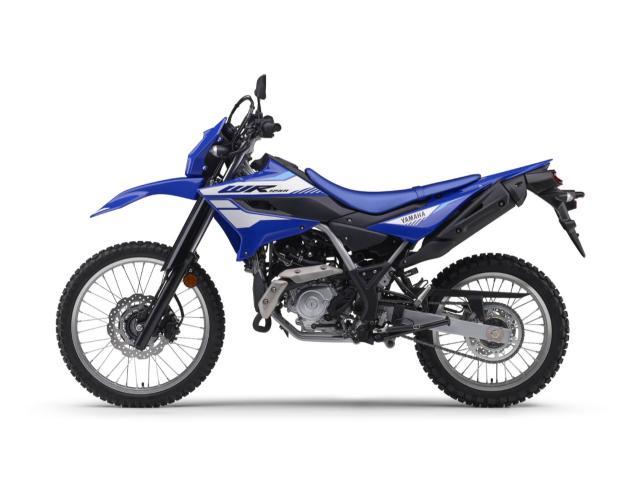 ヤマハ WR125R シート高875mm 車両重量138kg