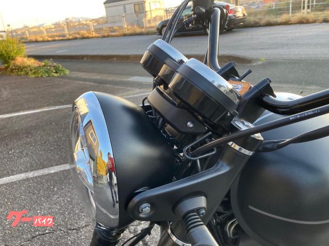 カワサキ W800 ストリート 前後タイヤ新品 バッテリー新品