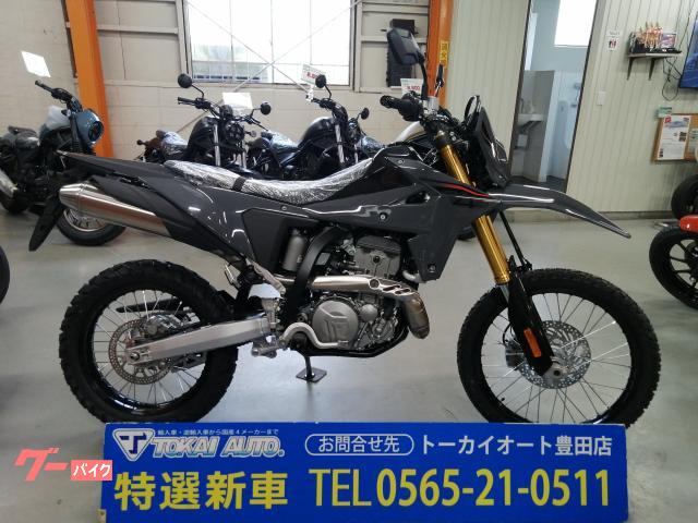 ＤＲ−Ｚ４Ｓ　ソリッドアイアングレー