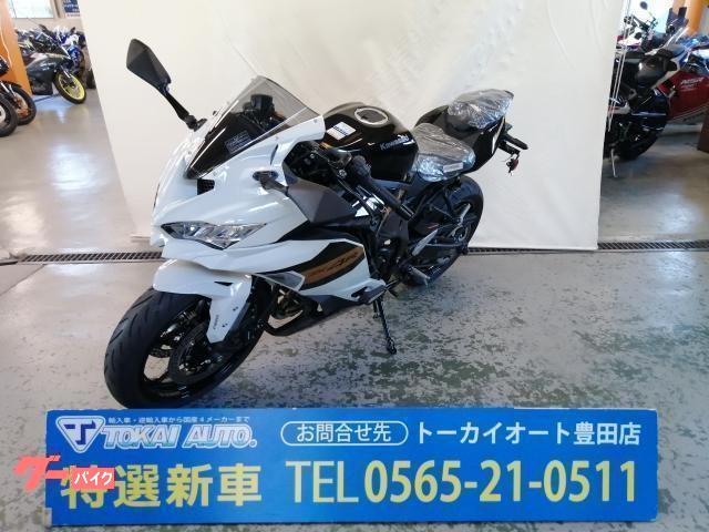 カワサキ Ninja ZX－4R SE パールロボティックホワイト