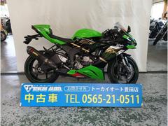カワサキ　Ｎｉｎｊａ　ＺＸ−６Ｒ　ステアリングダンパー　アクラマフラー　シングルシート　エンジンスライダー