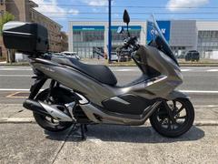 ホンダ　ＰＣＸ　ロングスクリーン　ＧＩＶＩトップケース