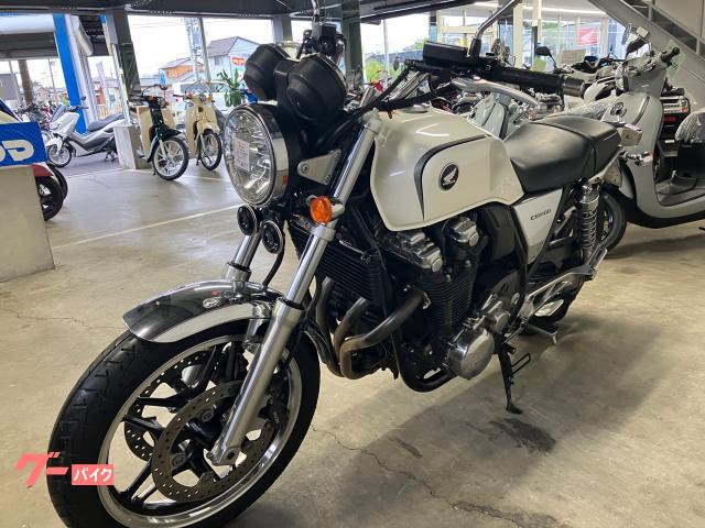 ホンダ CB1100 空冷4サイクル4気筒DOHC／ABSブレーキ