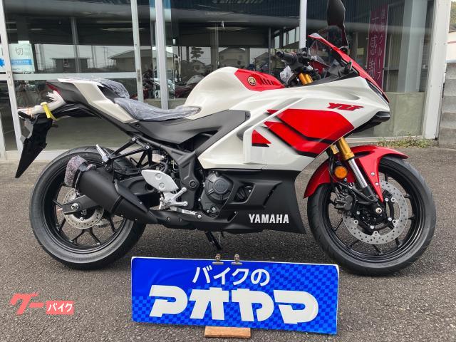 ＹＺＦ−Ｒ３　水冷４サイクルＤＯＨＣ２気筒４バルブエンジン　６速マニュアルミッション　ＡＢＳブレーキシステム
