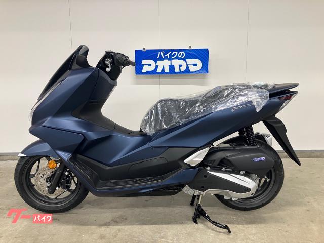 ＰＣＸ　水冷４サイクル４バルブＦＩエンジン　フロントＡＢＳブレーキ　前後ディスクブレーキ　スマートキーシステム