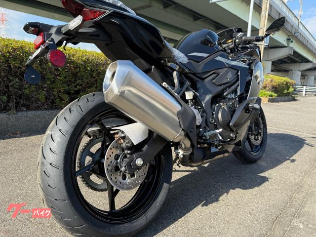 hisa✕4 カワサキ Ninja ZX－4R SE 2026年モデル｜MOTO