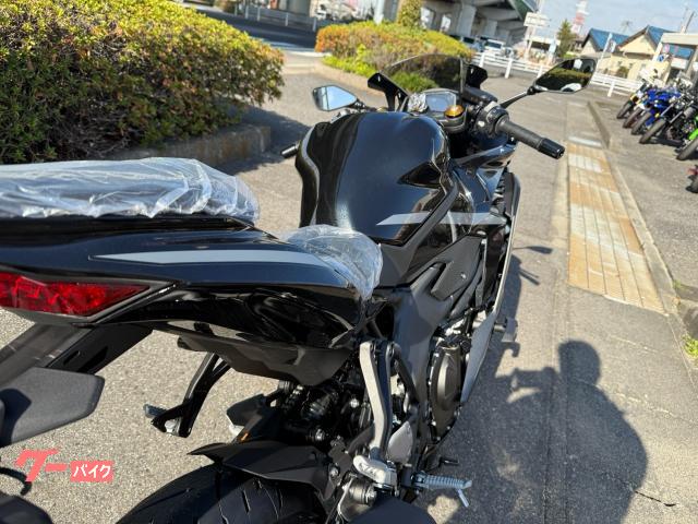 hisa✕4 カワサキ Ninja ZX－4R SE 2026年モデル｜MOTO