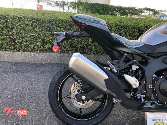 カワサキ Ninja ZX－4R SE 2025年モデル