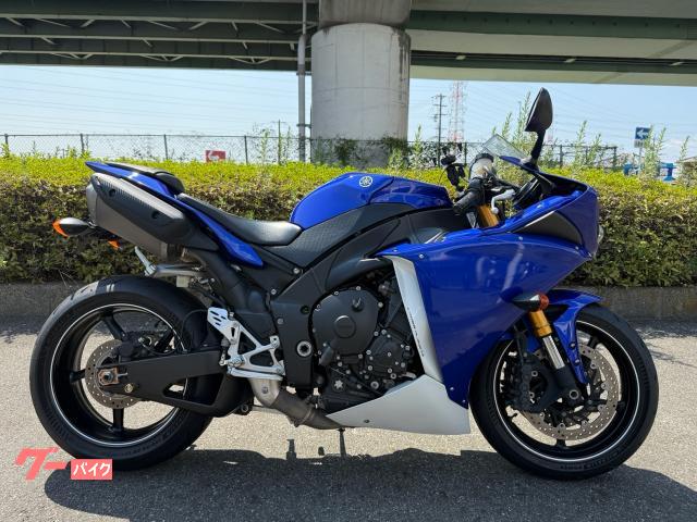 ＹＺＦ−Ｒ１　逆車