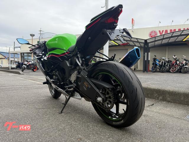 マタ  カワサキ Ninja ZX－6R トリックスタースリップオン
