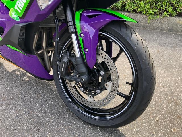 カワサキ Ｎｉｎｊａ ＺＸ－２５Ｒ ＳＥ エヴァンゲリオン初号機カラー 